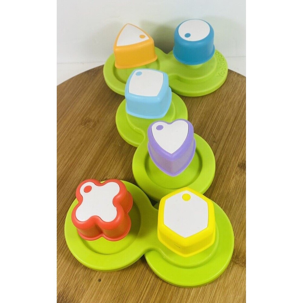 Shape ‘N’ Spin Gear Sorter. A Developmental Activity Toy for Kids Ages 1-3